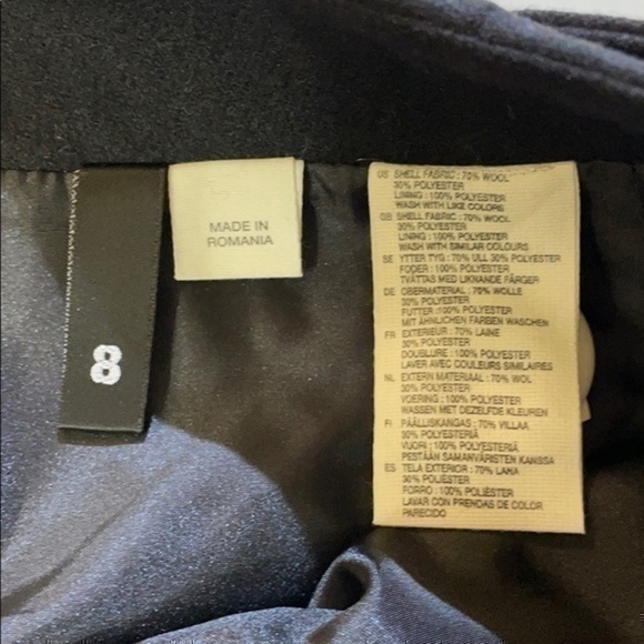 H&M Divided | Black Wool Mini Skirt - Picture 4 of 6